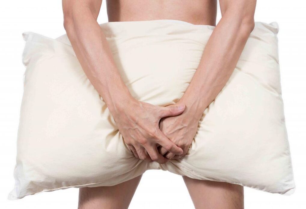 man doet oefening om de potentie te vergroten